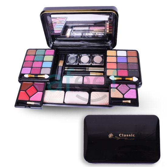 Picture of Classic Deluxe Makeup Kit Medium (688)